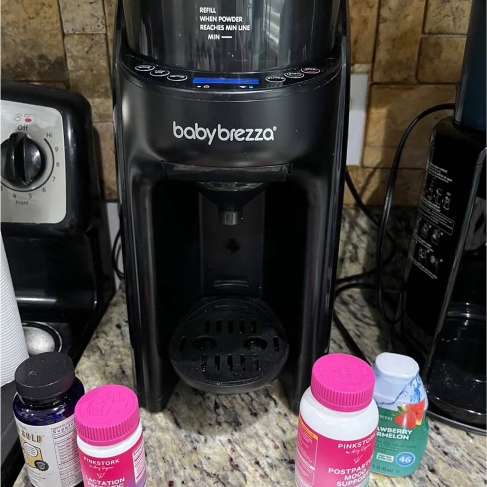 Baby Brezza Black Formula advanced WiFi Dispenser EUC